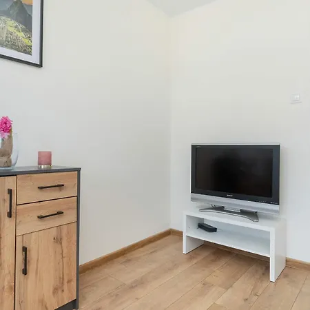 Апартаменты Sloneczny Z Pieknym Widokiem Balkon & Parking By Renters *